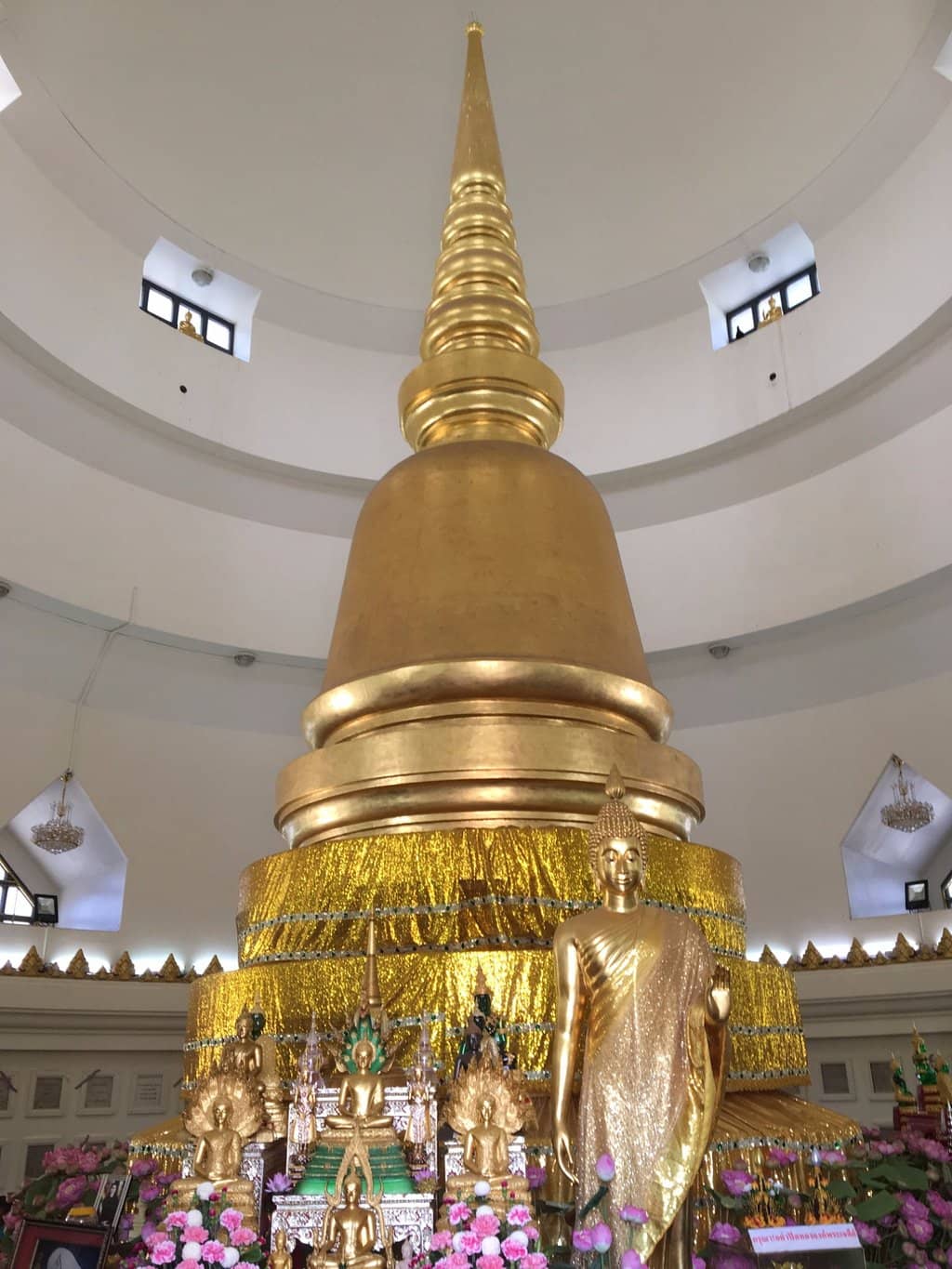 Peaceful Ponds and Gardens