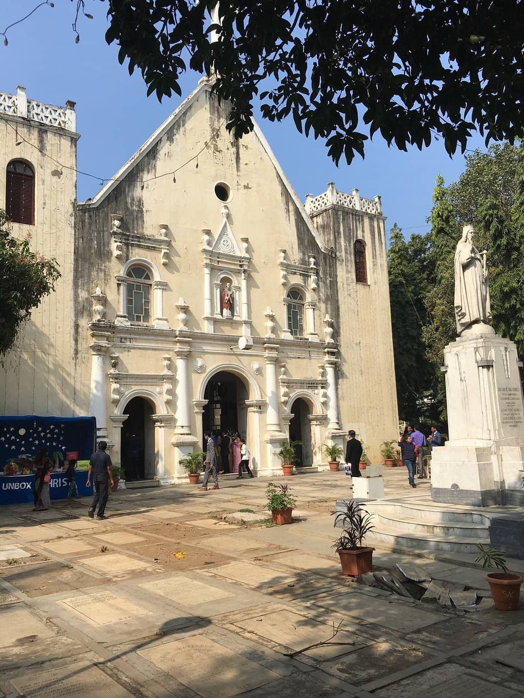 Longest Nave in Mumbai