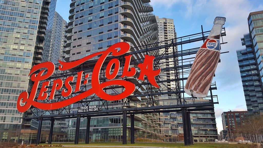 Gantry Plaza State Park Boardwalk