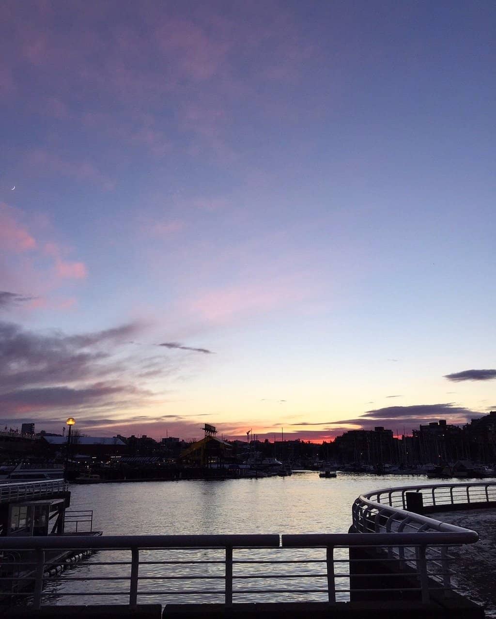 Rainbow-Colored Aquabus