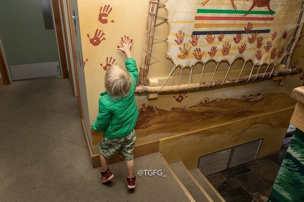 Ktunaxa People Exhibits