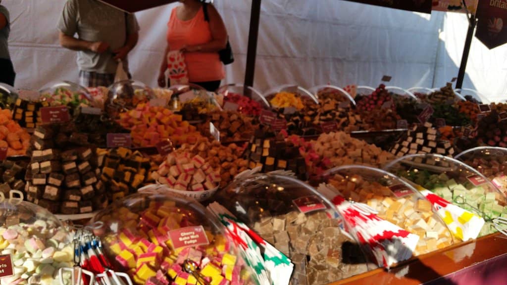 Artisan Crafts & Gifts