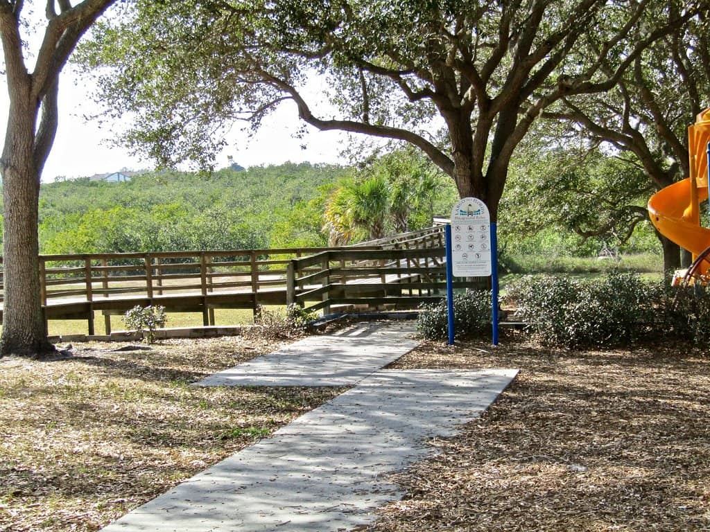 Playground & Picnic Areas