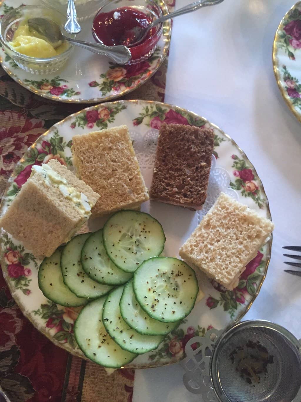Cucumber and Cream Cheese Sandwich