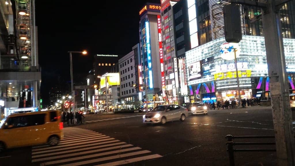 Shopping and Dining Scene
