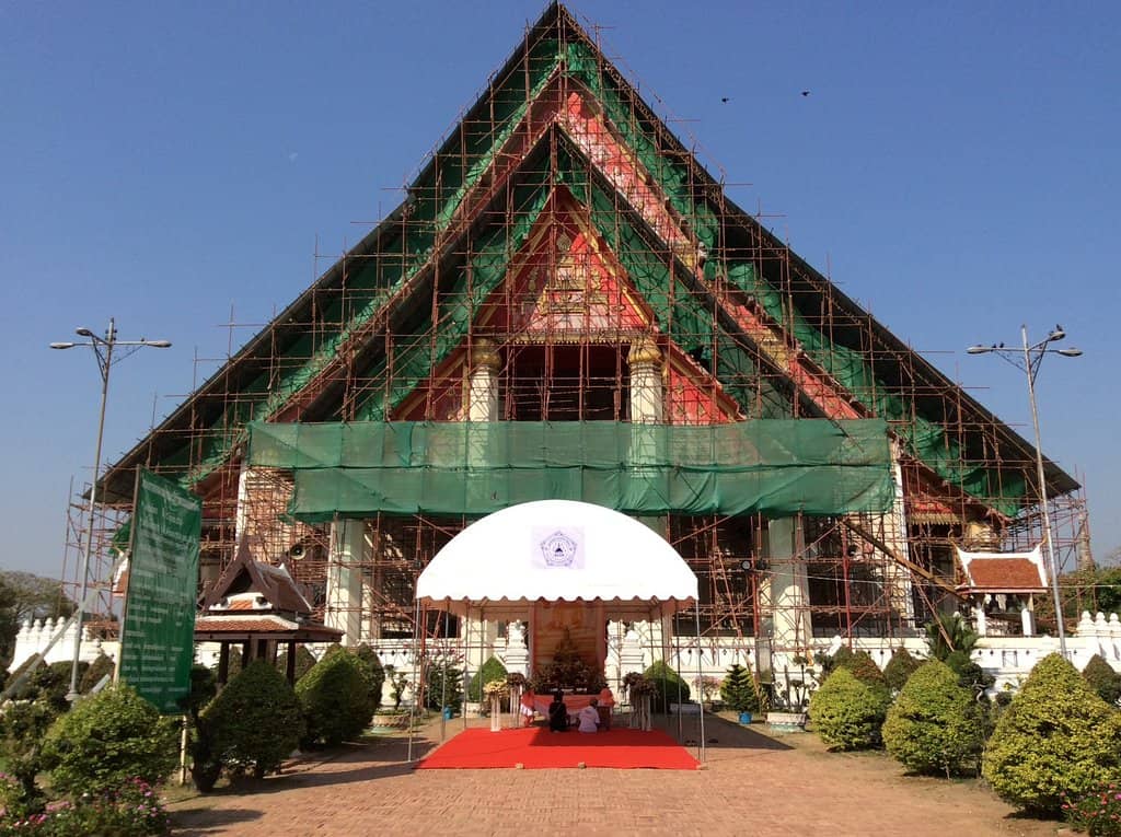 Intricate Details & Serene Vibes