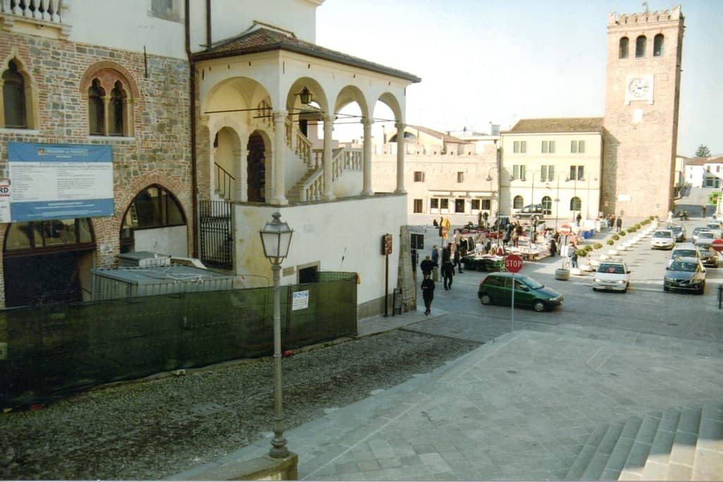 Vertical photo
