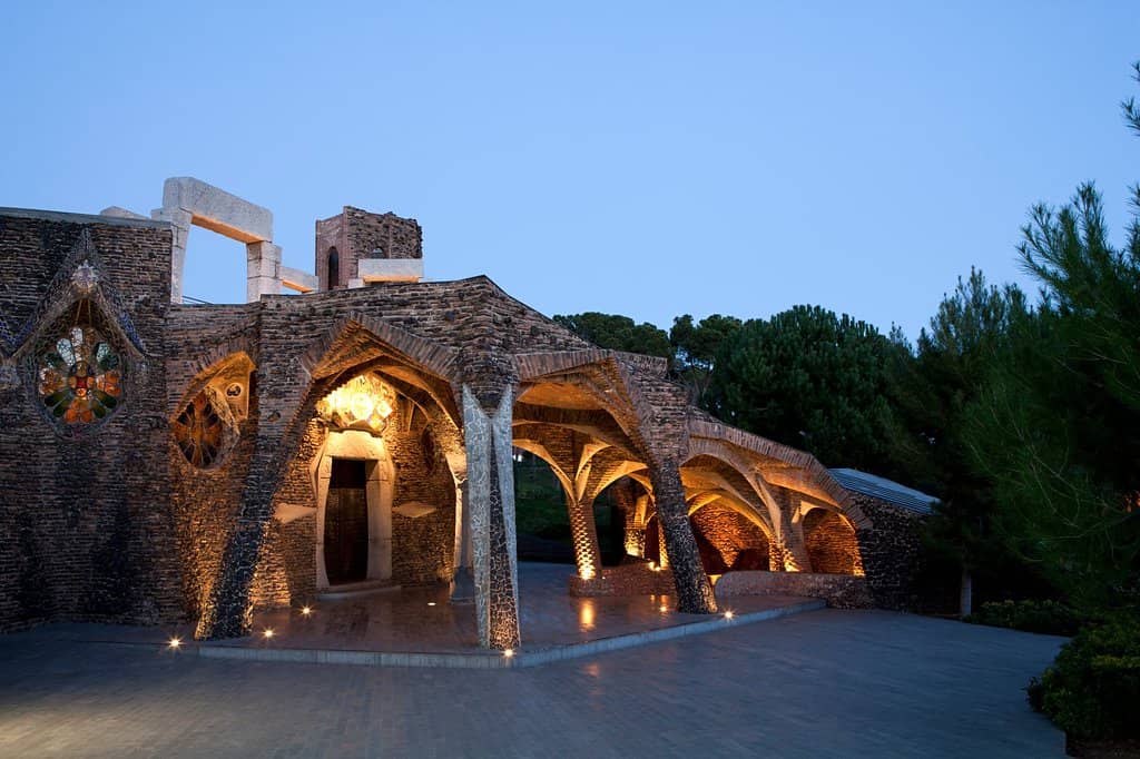 Gaudí Crypt