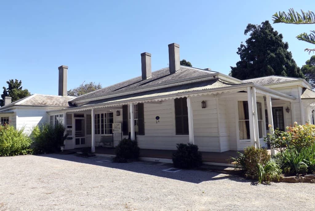 Picturesque Garden Strolls