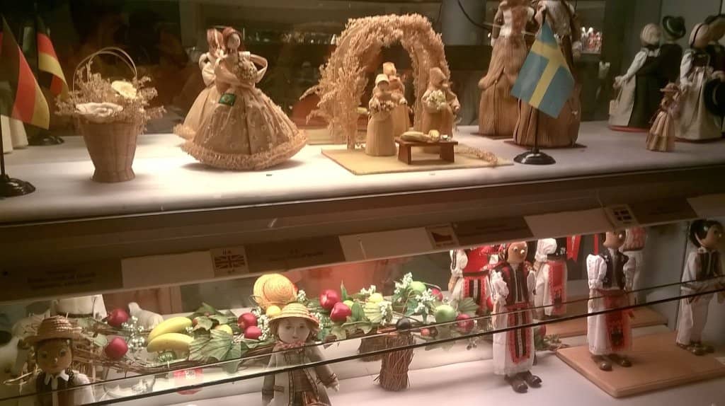 Cultural Miniatures