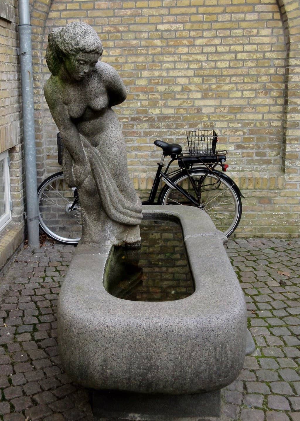 Local Pub Experience