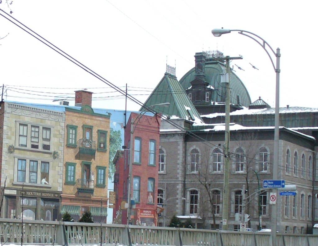 Artistic City Exploration