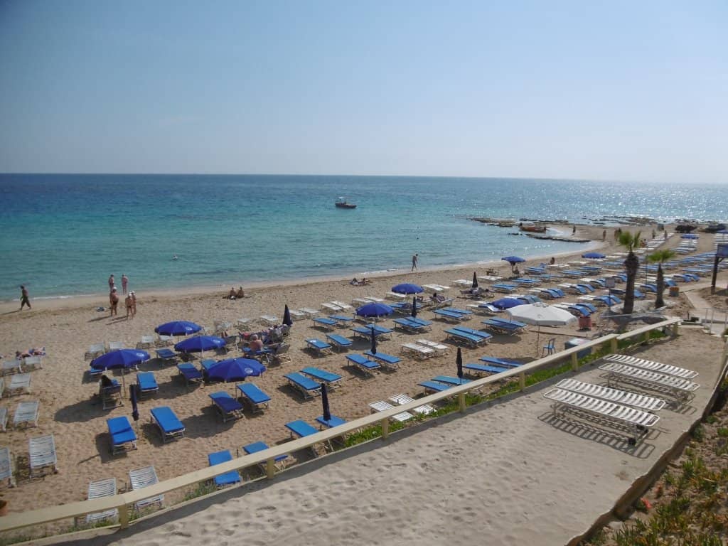 Expansive Sandy Shores