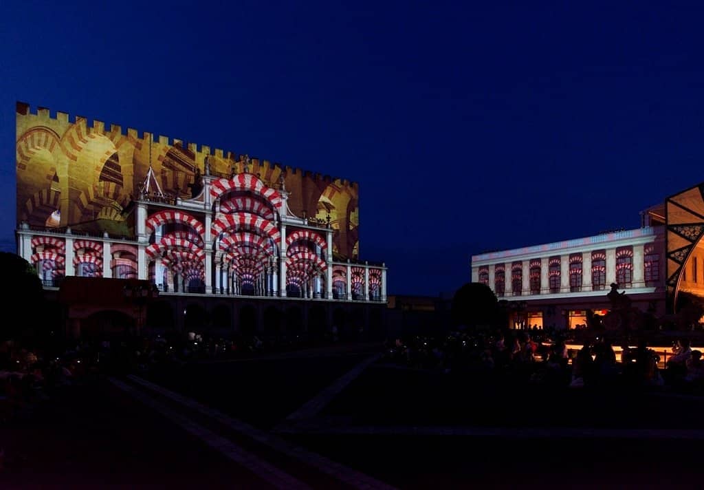 Spanish Architecture & Atmosphere