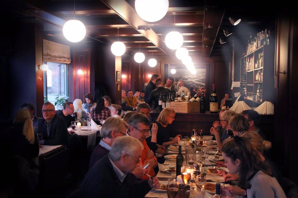 Cozy Atmosphere & Friendly Service