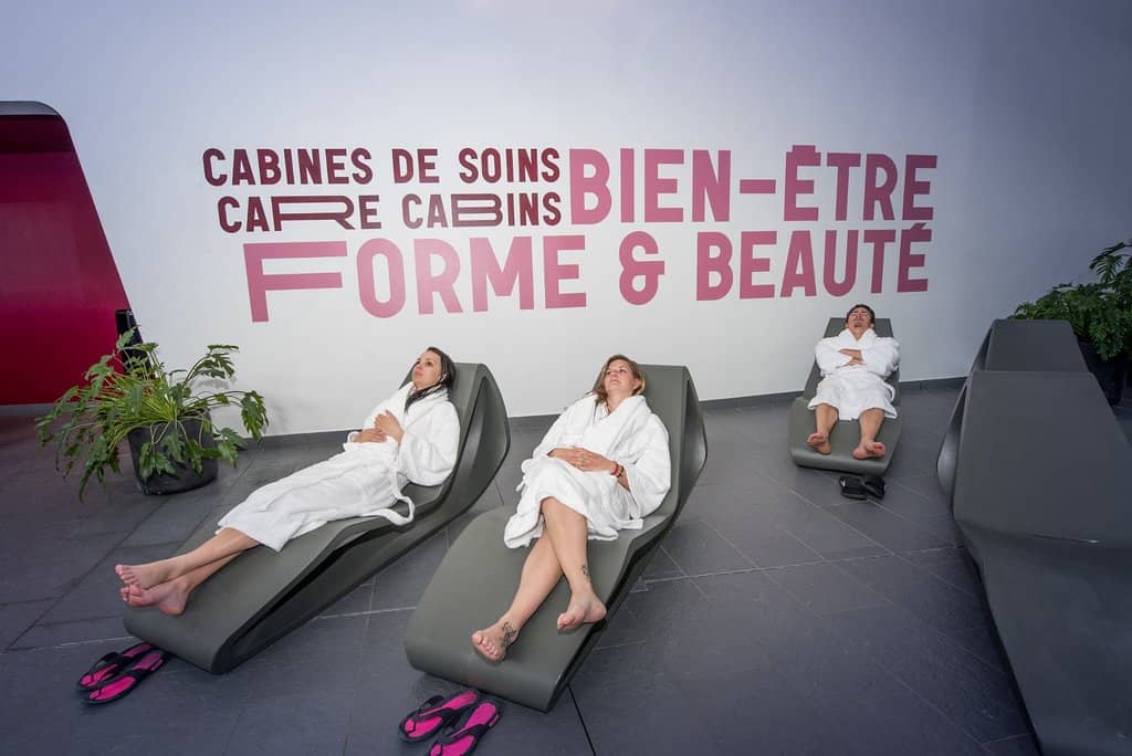 Water Slides & Play Areas