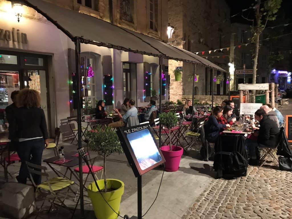 Charming Canal-Side Ambiance