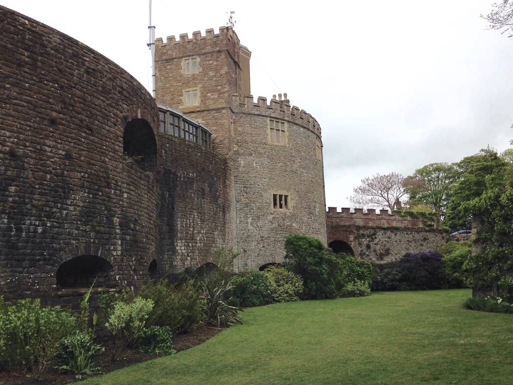 Tudor Coastal Artillery Fort