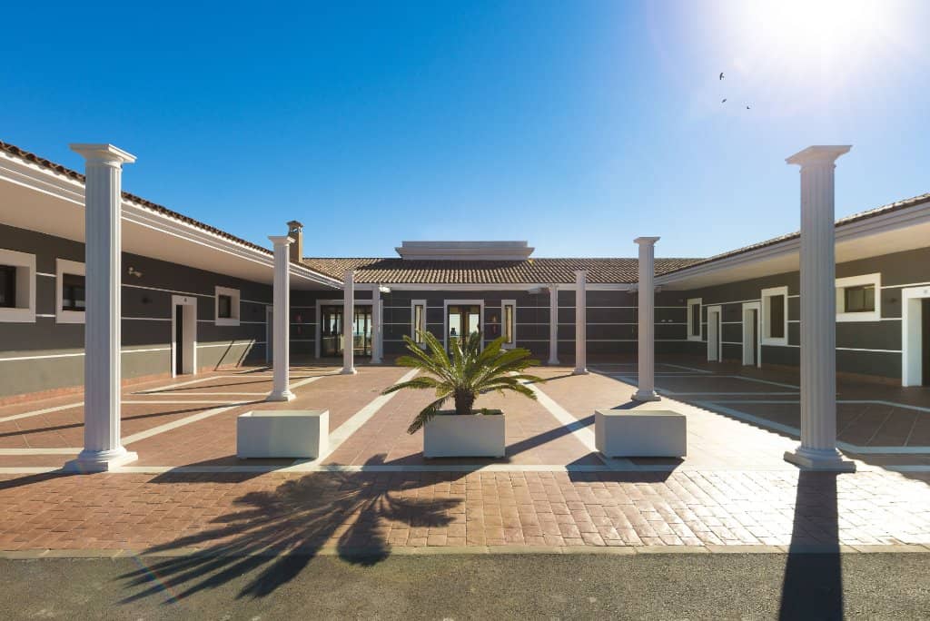 Technical and Undulating Fairways