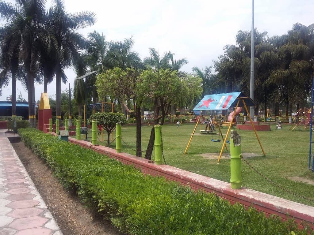 Lush Green Lawns
