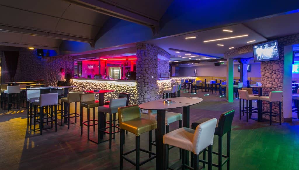 Proximity to Old Town