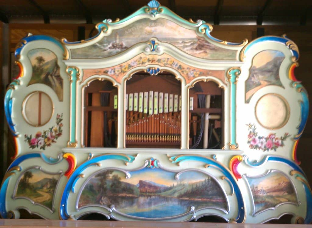 Wurlitzer Music Roll Demonstration