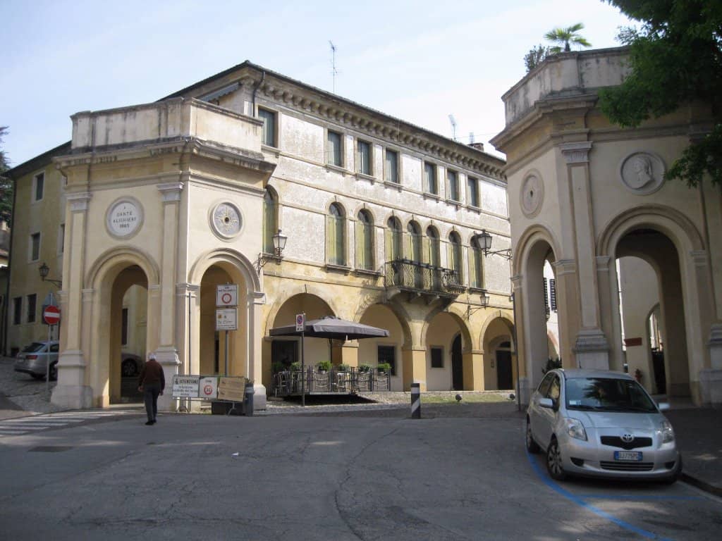 Piazza Accademica