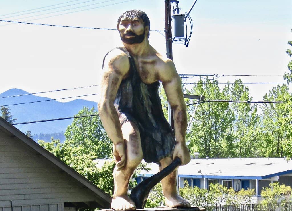 The 'Mamma Bear' Statue