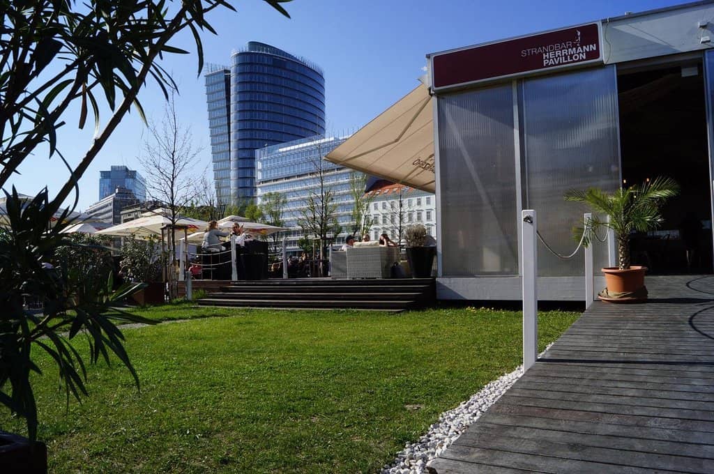 Silent Disco Beach Tour