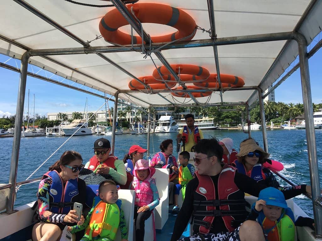 Vibrant Snorkeling Spots