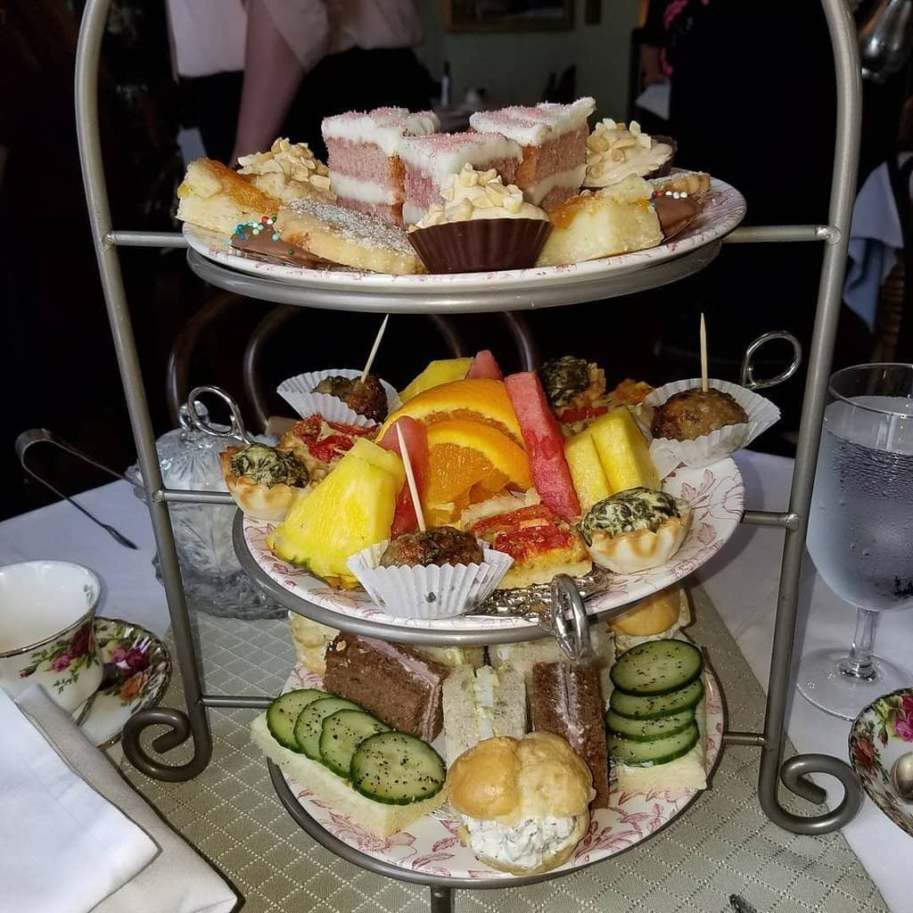 Charming London Vibe & Open Kitchen