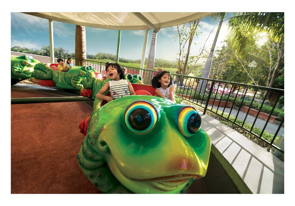 Giant Wheel Sunset Views