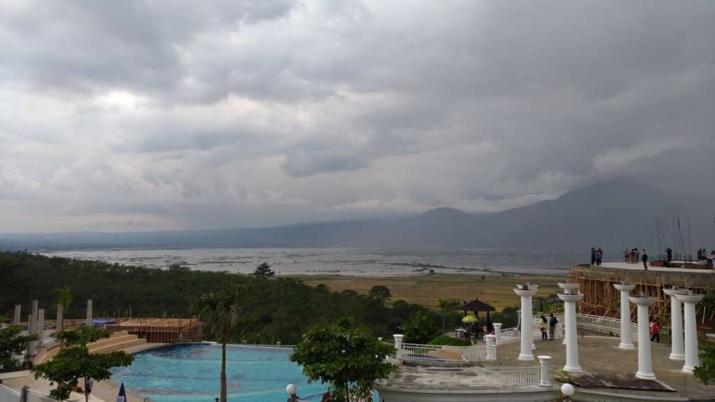 Infinity Pool