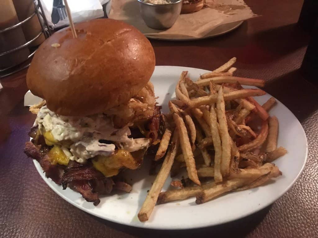 Live Music & Craft Beer