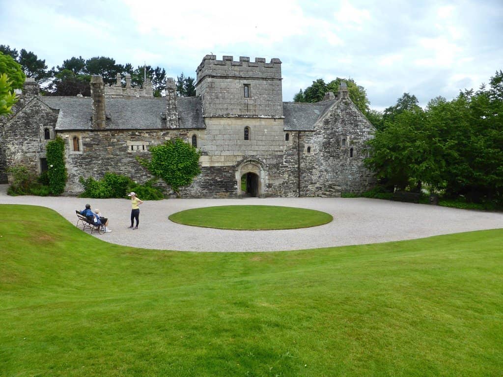The Tudor House