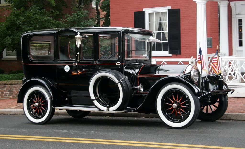 1919 Pierce Arrow Limo