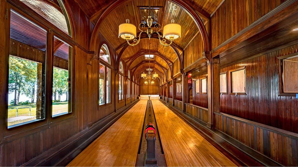 Opulent Victorian Interiors