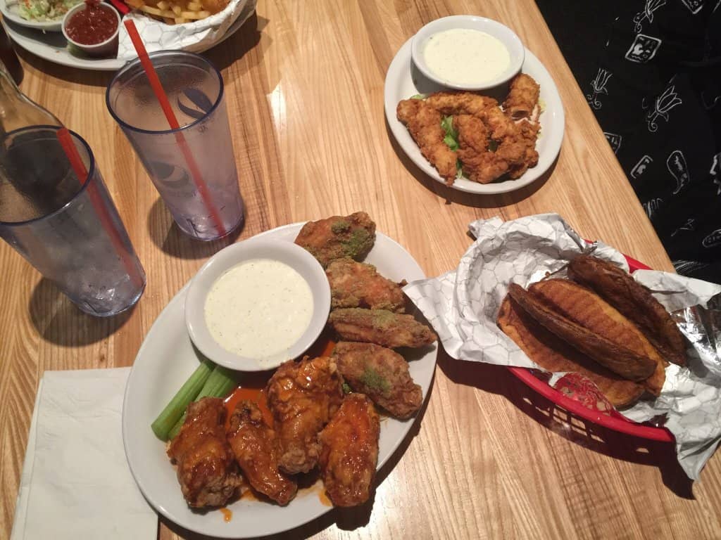 Casual Sports Bar Ambiance