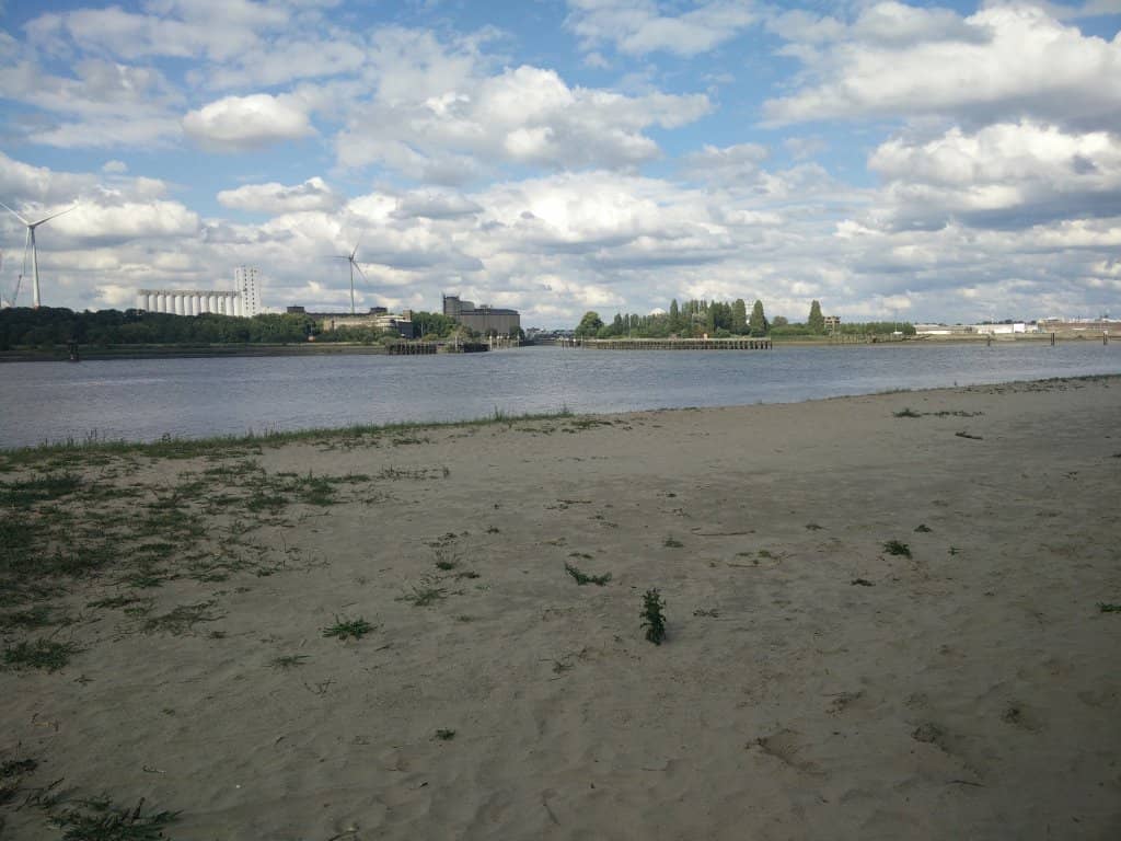 The Iconic "Plage"