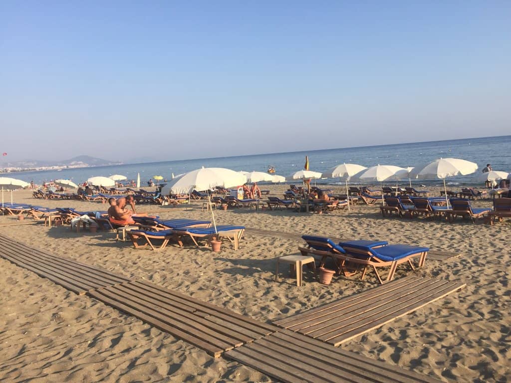 Rocky Seabed Exploration