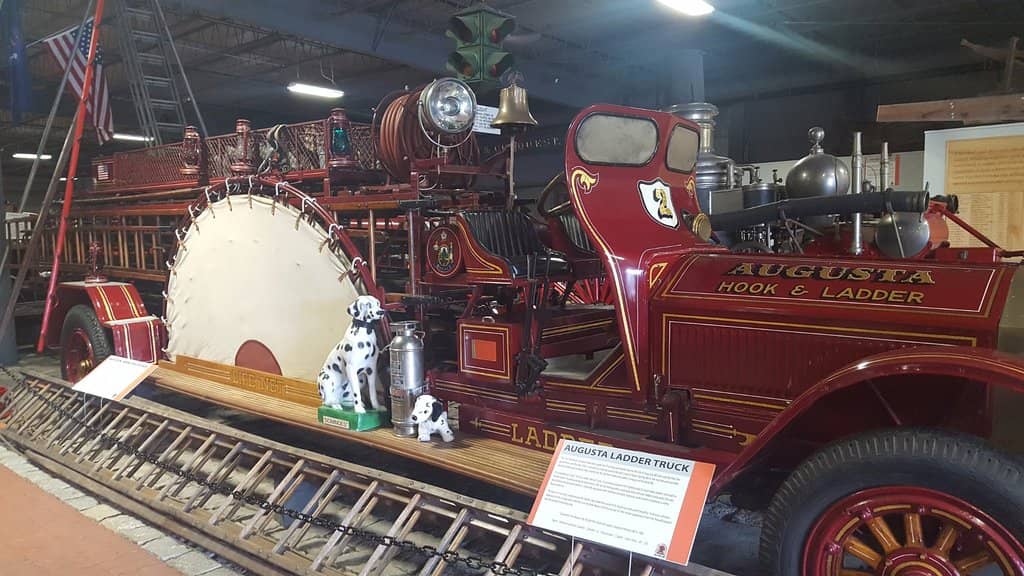 Logging & Farming Equipment