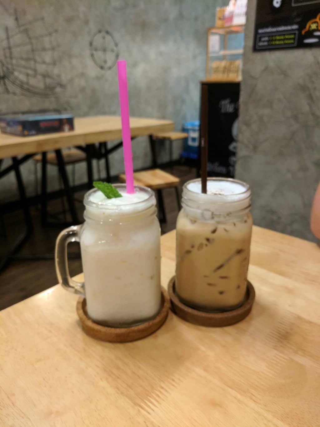 Delicious Coffee & Brunch