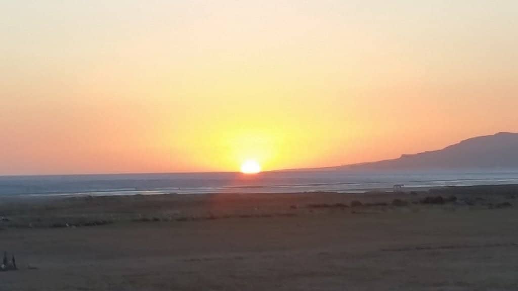 Kitesurfing and Windsurfing Paradise