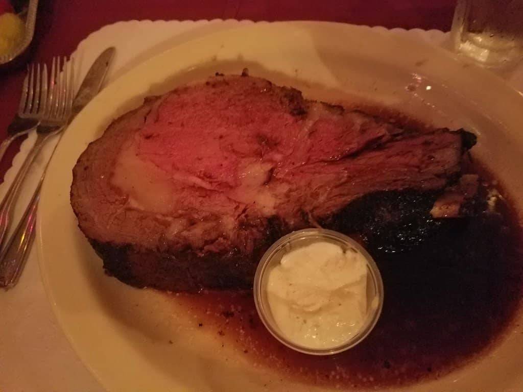 Attentive Service and Classic Cocktails