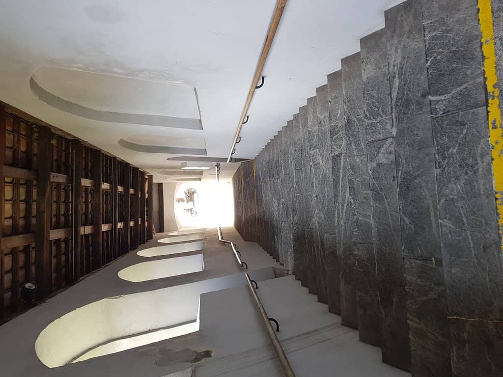 Panoramic Mountain Vistas