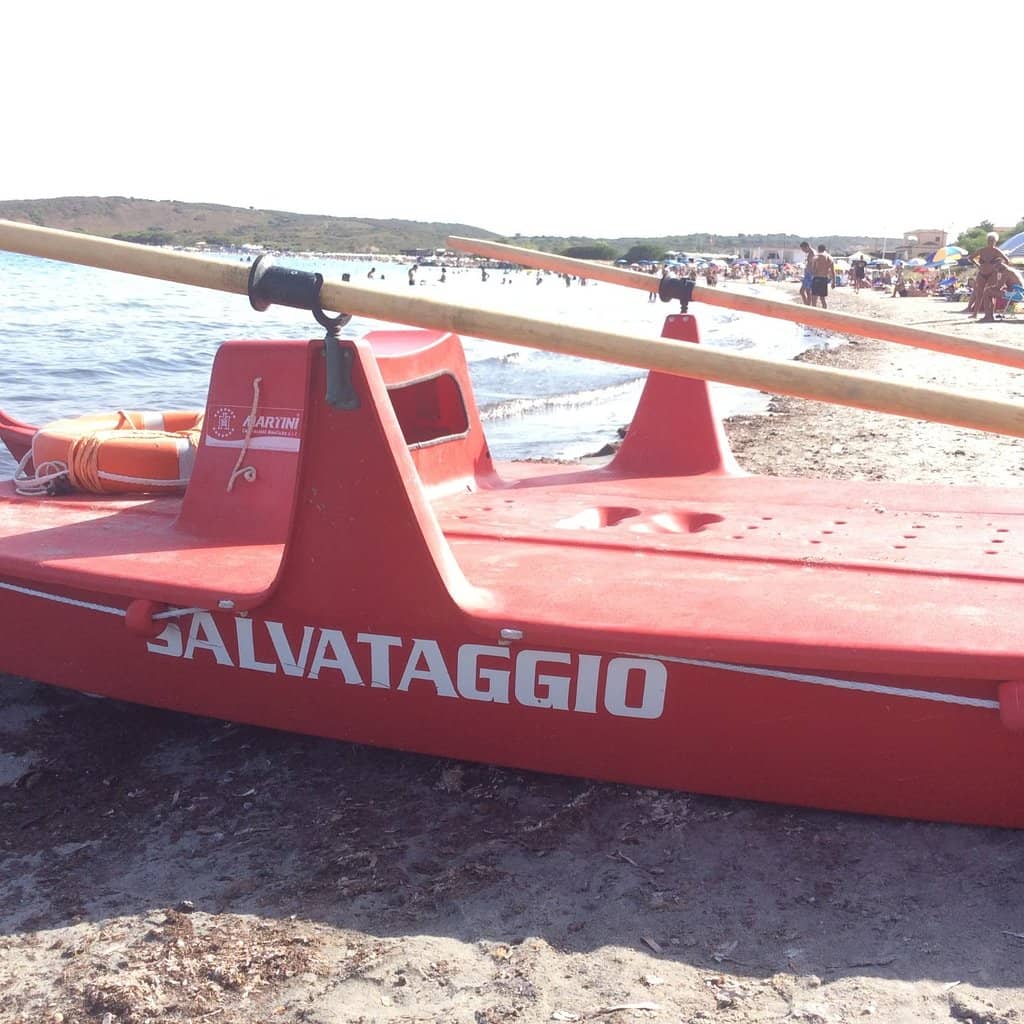 Crystal-Clear Shallow Waters