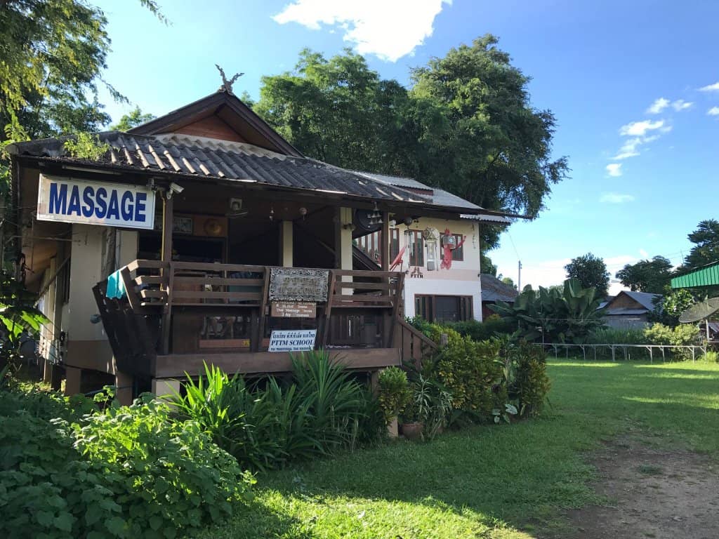 Walking Street Ambiance