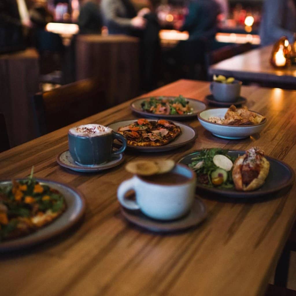 Craft Cocktails & Bites