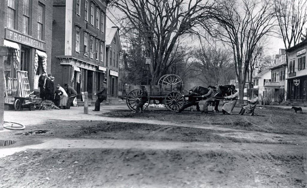 Unique Souvenirs & Gear