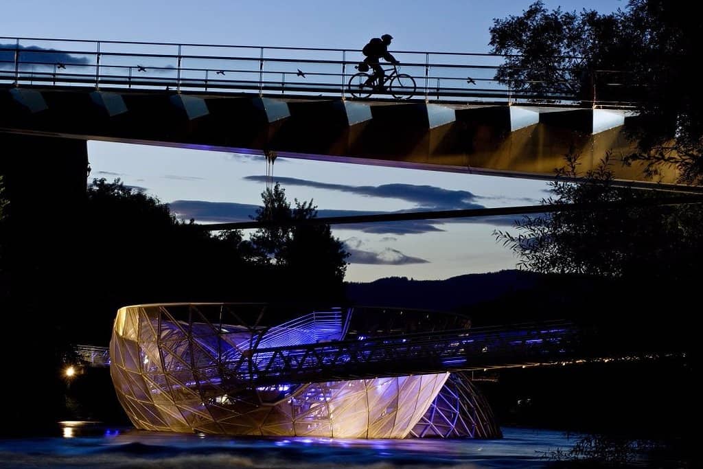 Riverside Cycling